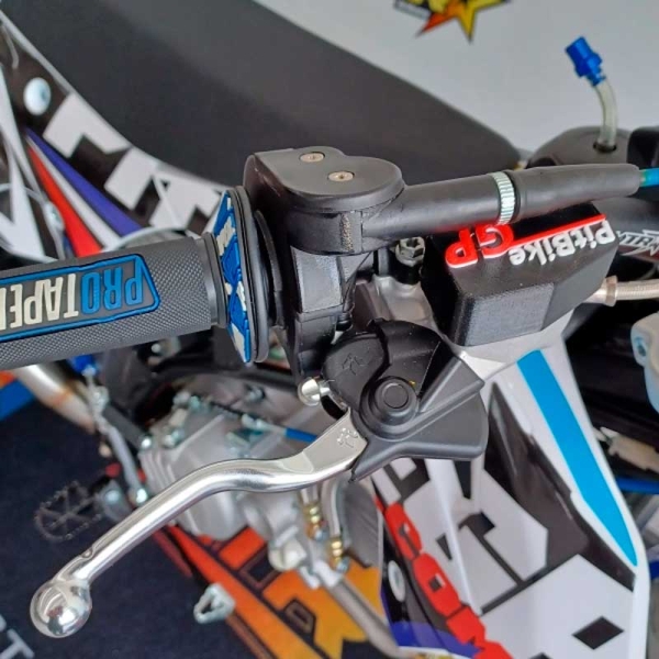 Protector maneta de freno formula pitbike
