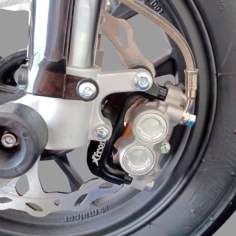 Soporte radial pinza freno formula 2